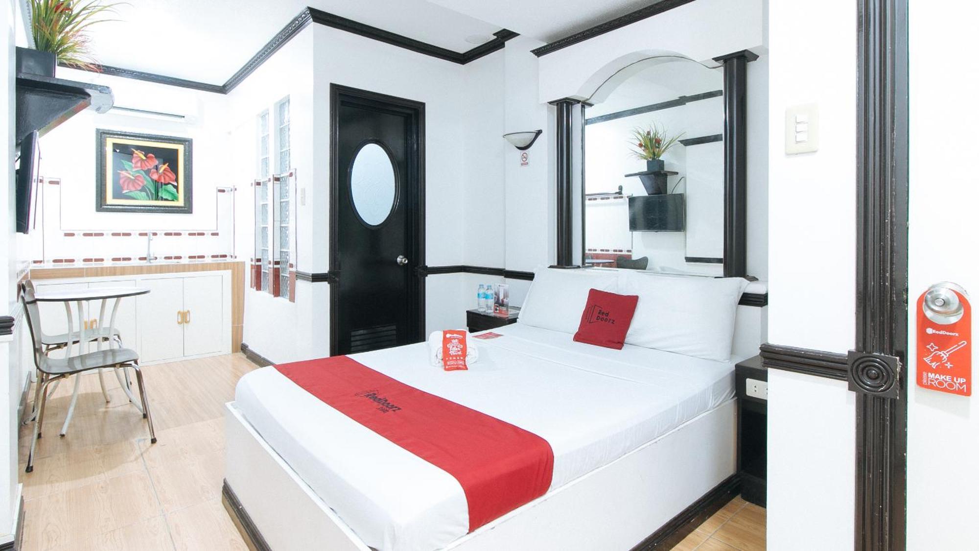 Reddoorz At Plus Villa Gloria Тагуиг Екстериор снимка